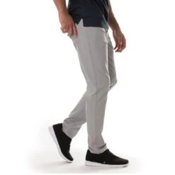 TravisMathew Open To Close Pants 33 TravisMathew Open To Close Pants -EliteGolf Store travismathew open to close pants heather sleet side itempicture